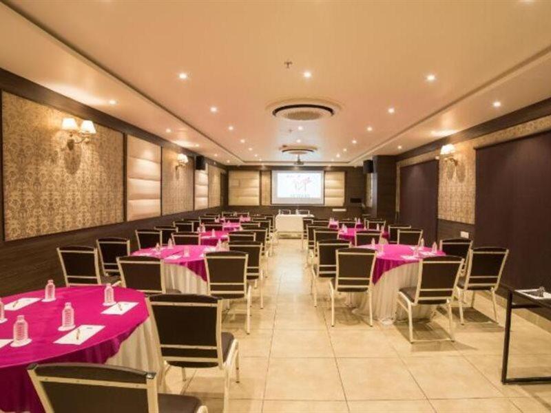 Hotel Virgo Sumeru Bhávnagar Exteriér fotografie